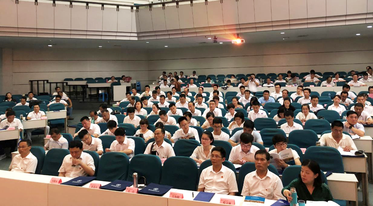 江苏安全技术职业学院党员干部培训班在浙大顺利结业
