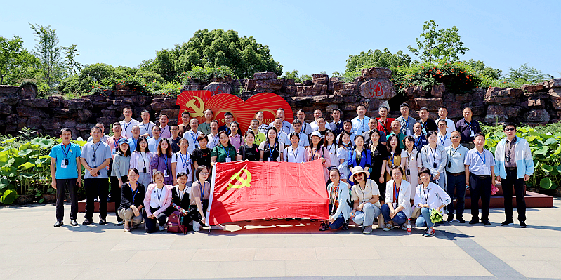 海南省新闻出版专业技术人员赴浙江大学培训学习